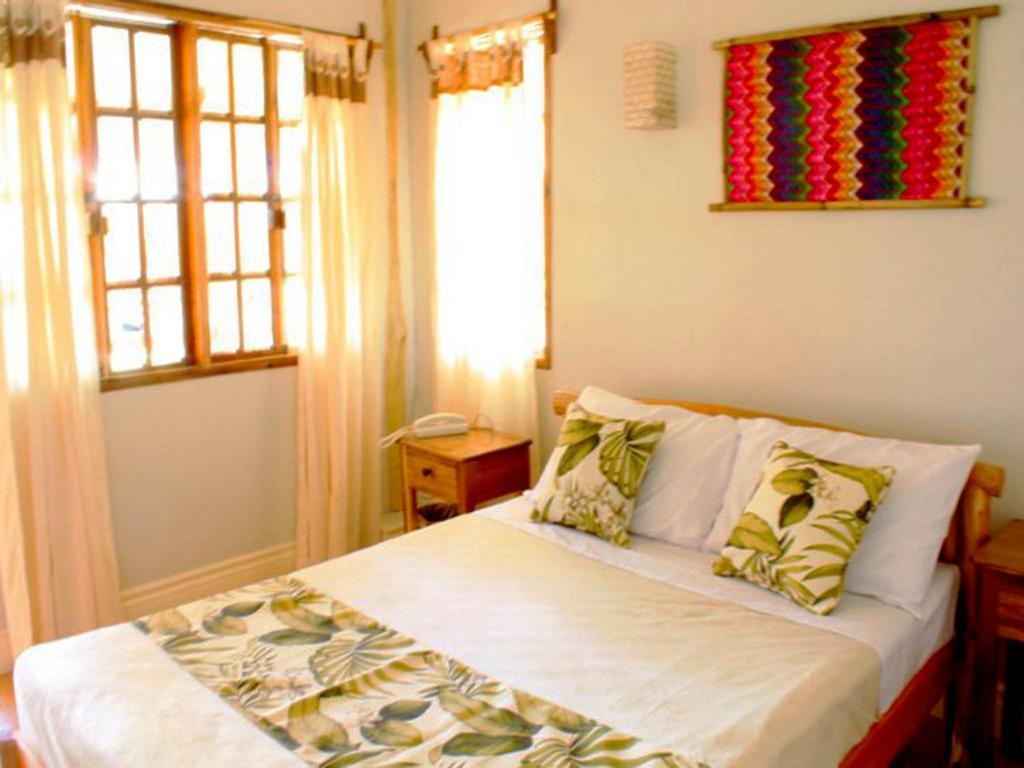 Palo Alto Bed & Breakfast Puerto Princesa Cameră foto